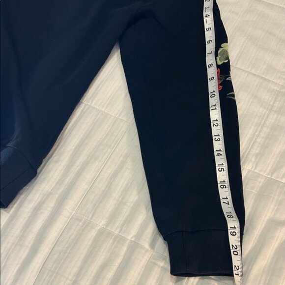 Ted Baker Women's Black Krina Highland Embroidered Sleeve Pullover Size 3 (8 US) - Picture 10 of 10